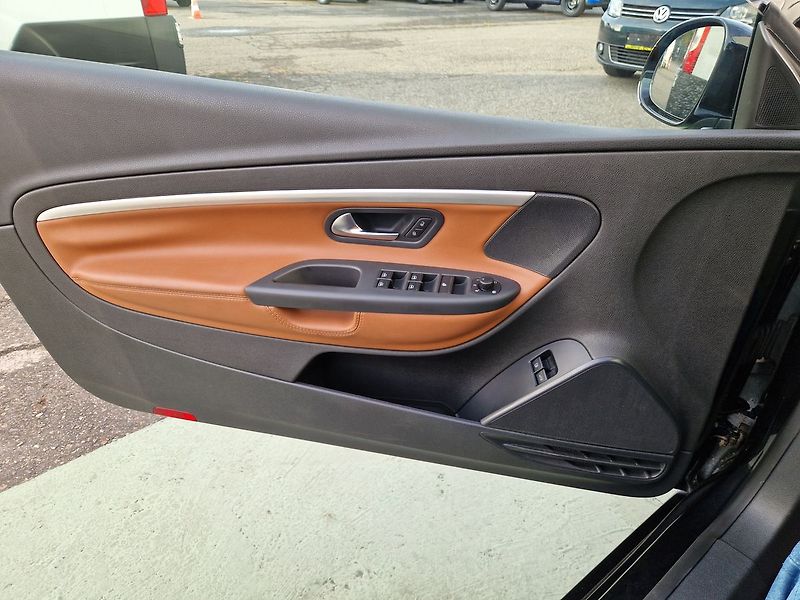 Volkswagen EOS Edition 2.0 TSI - fotka 21 z 29
