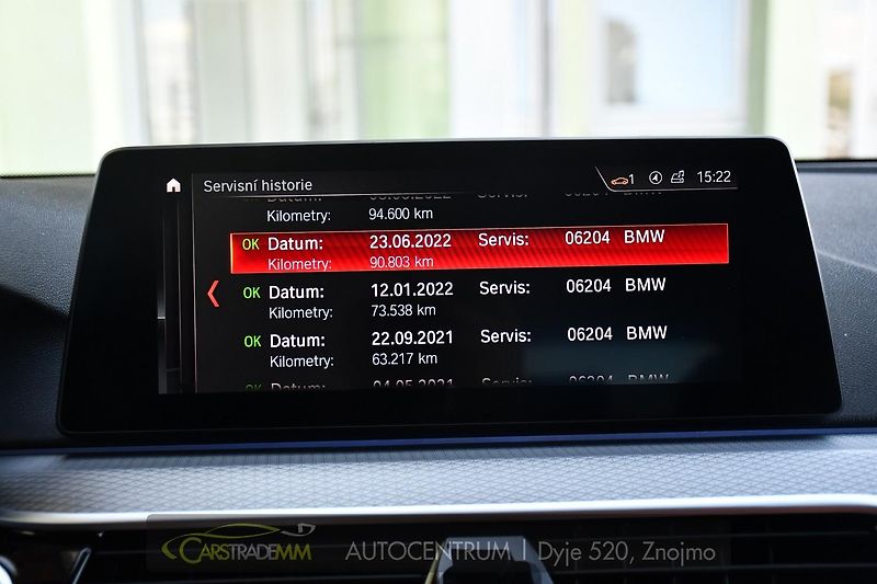 BMW Řada 5 530xD M-SPORT H&K HUD ACC PANO - fotka 38 z 51
