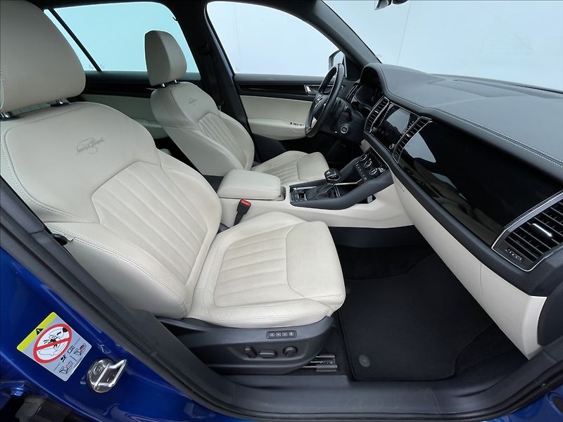 Škoda Kodiaq 2,0 TDI 4x4 DSG L&K TAŽNÉ - fotka 19 z 24