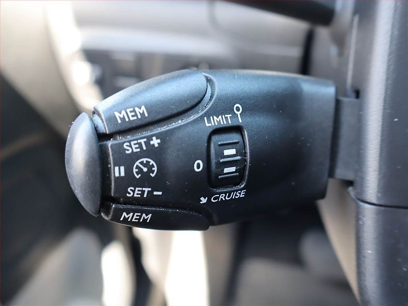 Citroën C3 (2023) 1.2 PureTech, Automat - fotka 17 z 18