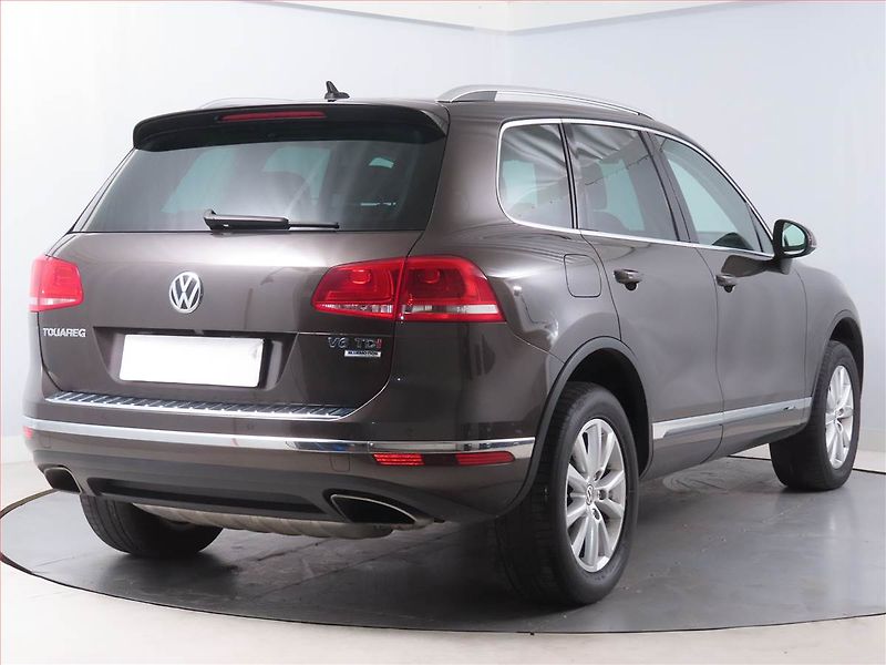 Volkswagen Touareg (2016) 3.0 TDI - fotka 5 z 21