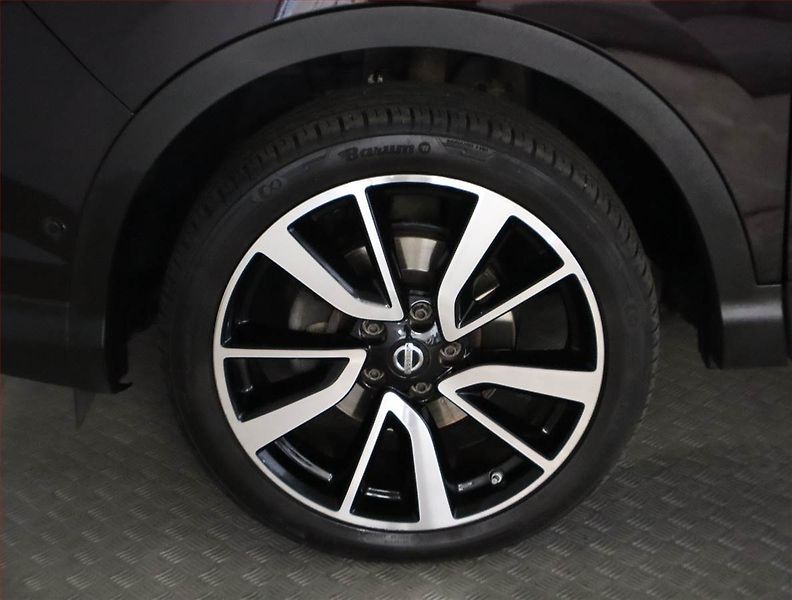 Nissan Qashqai (2016) 1.6 dCi, Kůže, Navi, Tempomat - fotka 14 z 17