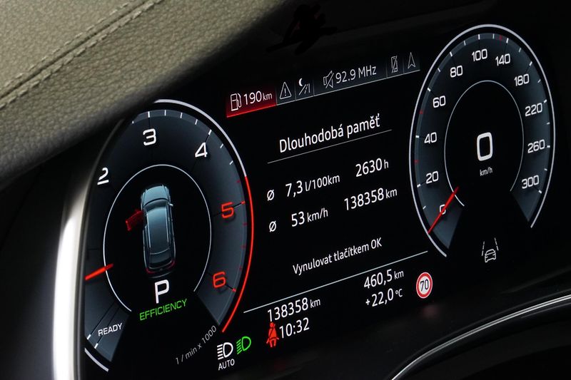 Audi A6 50TDI,S-LINE,ČR,1MAJ,HUD,Tažné - fotka 17 z 37