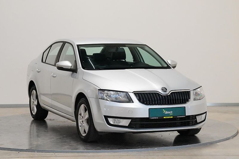 Škoda Octavia - fotka 2 z 6