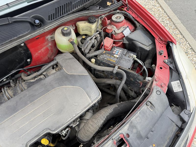 Renault Thalia 1,2i/55kW - KLIMA,ABS,... - fotka 44 z 57