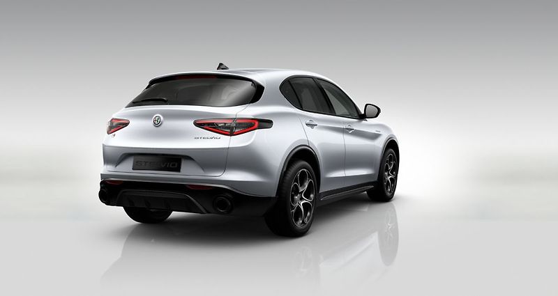 Alfa Romeo Stelvio (2026) Veloce 2.2 JTDm 210k Q4 - fotka 4 z 6
