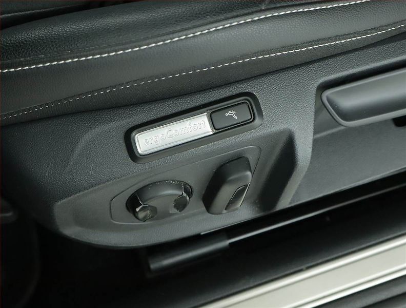 Volkswagen Arteon (2023) Elegance 2.0 TDI - fotka 16 z 17