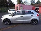 Kia Rio 1,3 CVVT - náhled 6