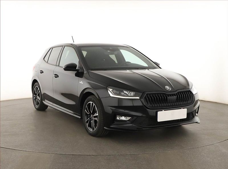 Škoda Fabia (2025) 1.5 TSI, MONTE CARLO, AUTOMAT - fotografie inzerátu