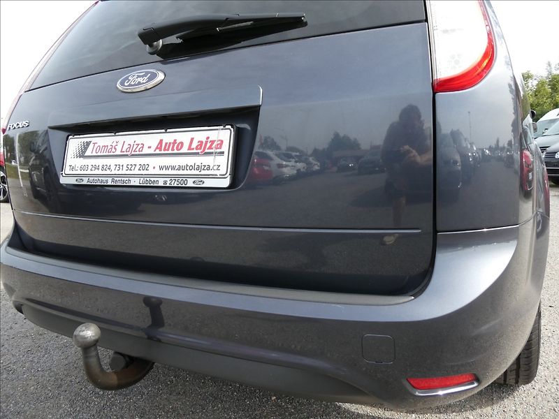 Ford Focus 1,6 16V 74kW 2xkola,závěs,serv - fotka 10 z 42