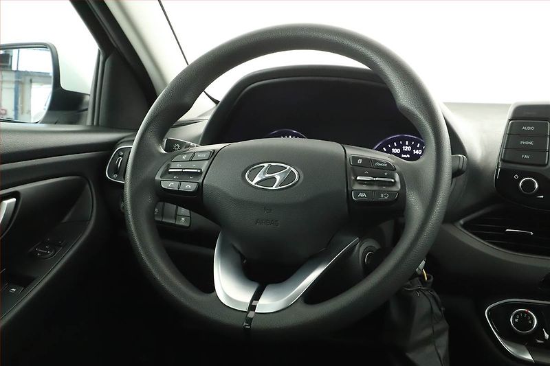 Hyundai i30 (2021) 1.5 DPI, ČR,1.maj, Serv.kniha - fotka 12 z 13
