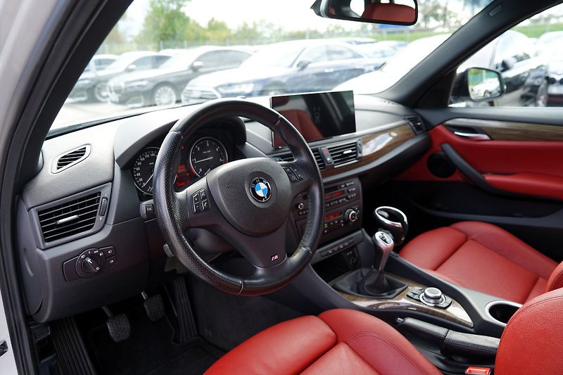 BMW X1 2.0d xDrive/manuál/Designation - fotka 22 z 36