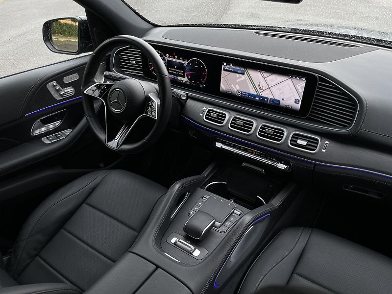 Mercedes-Benz GLE 450d 4Matic Style Edition - fotka 17 z 38