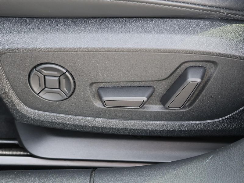 Audi S7 3,0 V6 253kW Quattro DPH B&O H - fotka 19 z 46