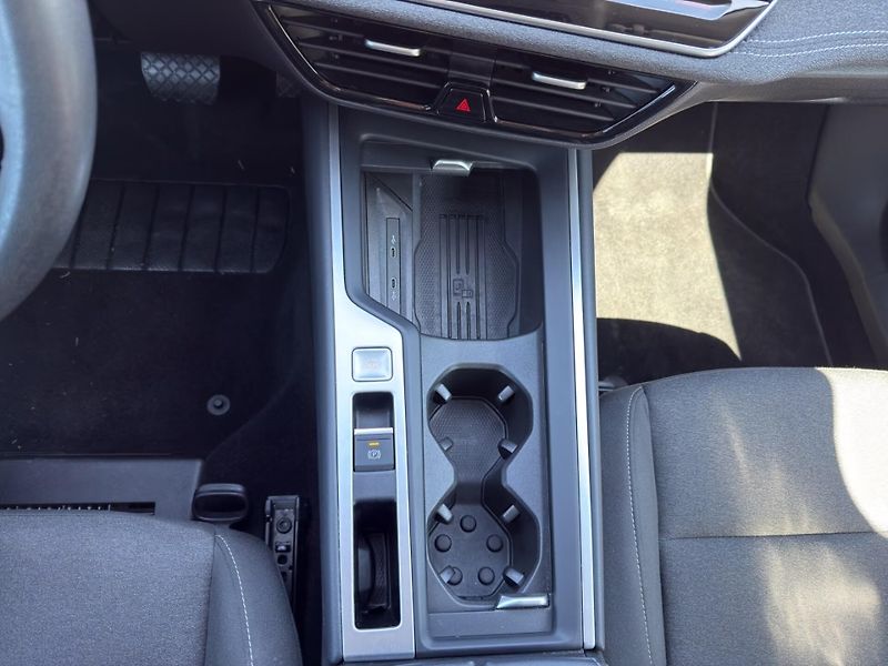 Volkswagen Passat 1.5eTSI ACC Kamera LED - fotka 8 z 9
