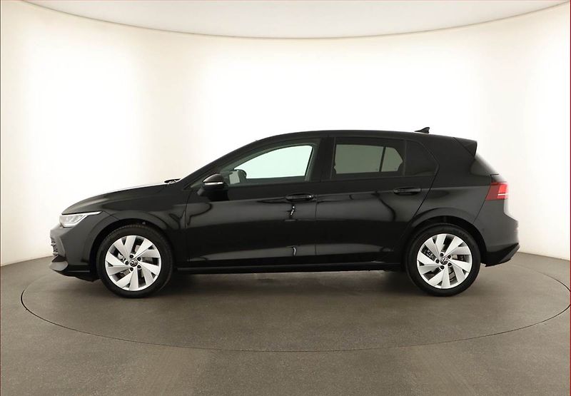 Volkswagen Golf (2026) 1.5 TSI - fotka 3 z 20