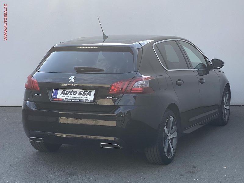 Peugeot 308 (2020) 1.2PT, ČR, GT Line, AT, LED - fotka 4 z 19