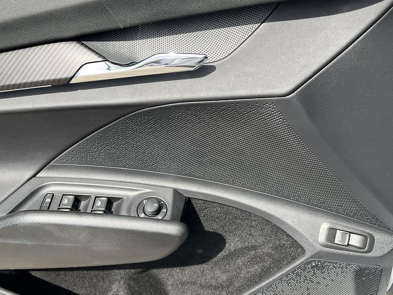 Škoda Enyaq (2023) Sportline*150kW*DPH - fotka 11 z 47