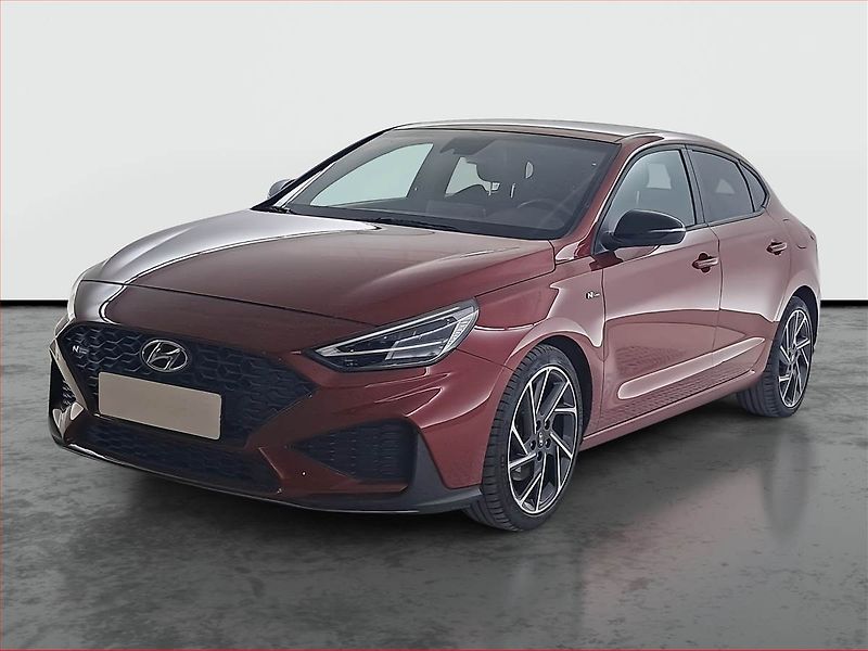 Hyundai i30 (2021) N-Line 1.5 T-GDI MHEV - fotka 2 z 14