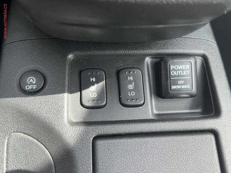 Honda CR-V (2014) 2.0 4x4, Navi, bixen - fotka 15 z 21