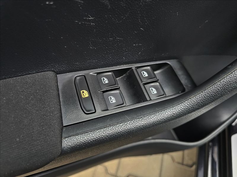 Škoda Fabia III 1,2TSi 66KW Edition - fotka 14 z 43