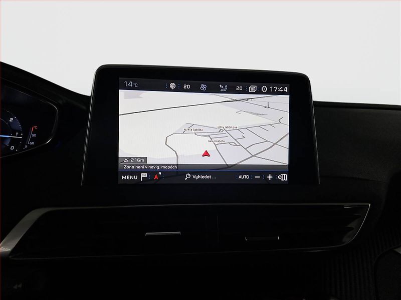 Peugeot 3008 (2020) 1.5 BlueHDi, Navi, Tempomat - fotka 13 z 19