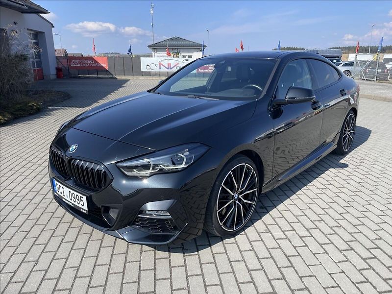 BMW Řada 2 2,0 Grand Coupe 140kw Mpaket A - fotka 28 z 33