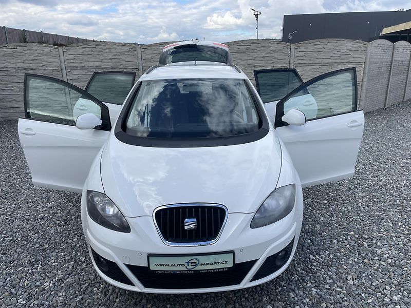 Seat Altea 1.6TDi 105PS XXL ECOMOTIVE TOP - fotka 165 z 189