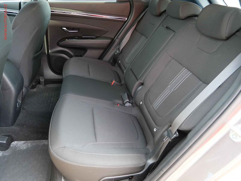 Hyundai Tucson (2021) 1.6 T-GDi, 1.maj,ČR, servis - fotka 10 z 24