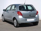 Toyota Yaris (2009) 1.33 Dual VVT-i, po STK - náhled 3