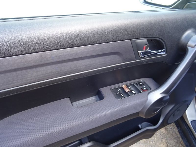 Honda CR-V (2008) 2.2CDTi,103kW,4X4,s.kniha - fotka 16 z 22
