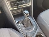 Volkswagen Tiguan (2021) 2.0 TDI 4Motion DSG Life - náhled 23