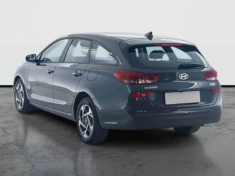Hyundai i30 (2025) 1.0 T-GDI, COMFORT - fotka 4 z 18