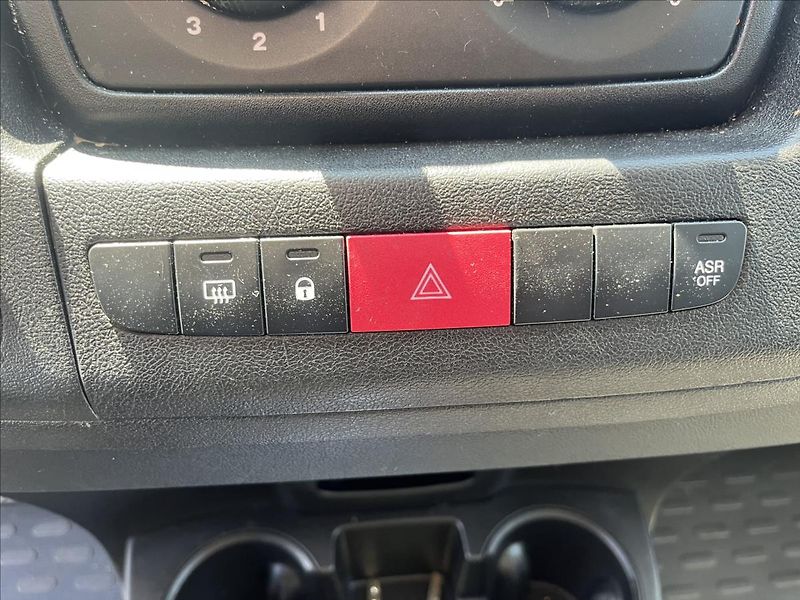 Peugeot Boxer 2,0 HDi L2 H2 KLIMA SERVIS DPH - fotka 16 z 35