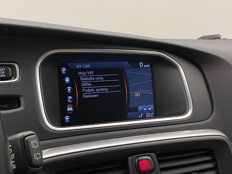 Volvo V40 D4 SUMMUM AUT CZ REZERVACE - fotka 43 z 45
