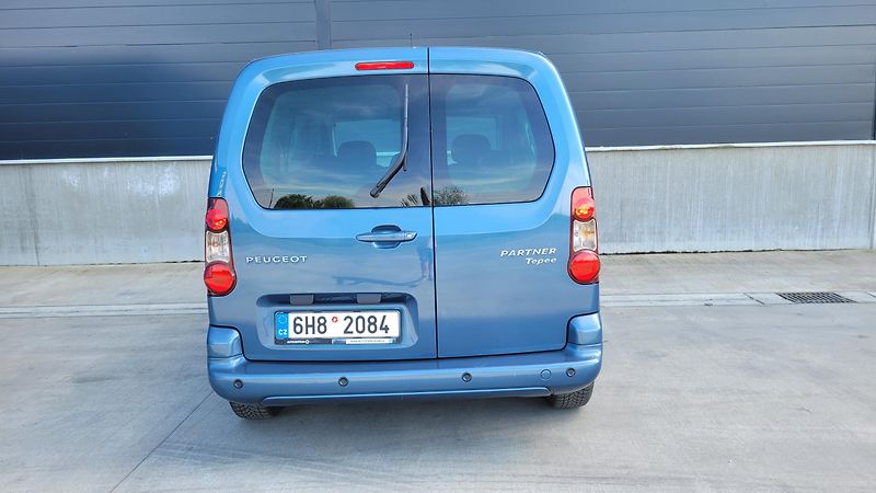 Peugeot Partner TEPEE 1,6 HDI PŮVOD ČR - fotka 12 z 21