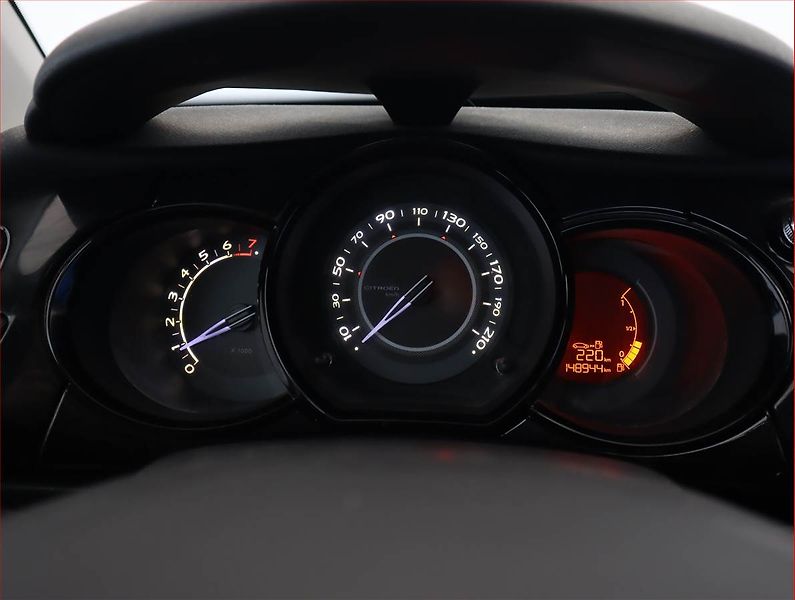 Citroën C3 (2011) 1.4 i, Tempomat - fotka 11 z 16