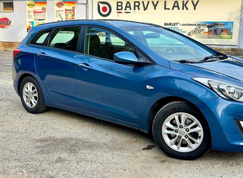 Hyundai i30 (2016) - fotka 2 z 11