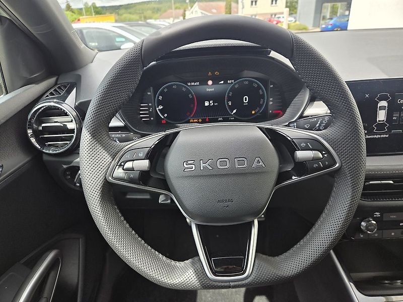 Škoda Fabia Dynamic 1,0TSI 85kW - fotka 9 z 15