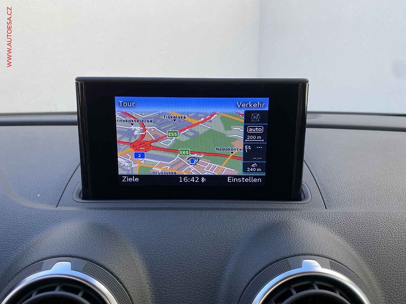 Audi A3 (2014) 2.0 TDi, Bixen, navi, TZ - fotka 18 z 20