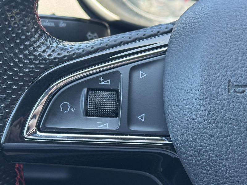 Škoda Octavia (2018) III RS230 2.0TSi MAN, Kessy    - fotka 27 z 44