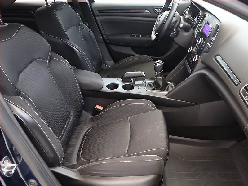 Renault Mégane (2016) 1.2 TCe, ČR,1.maj, Serv.kniha - fotka 7 z 13