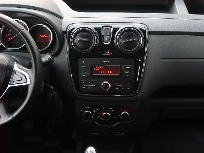 Dacia Dokker (2019) Arctica 1.6 SCe, 5Míst, ČR - fotka 12 z 21