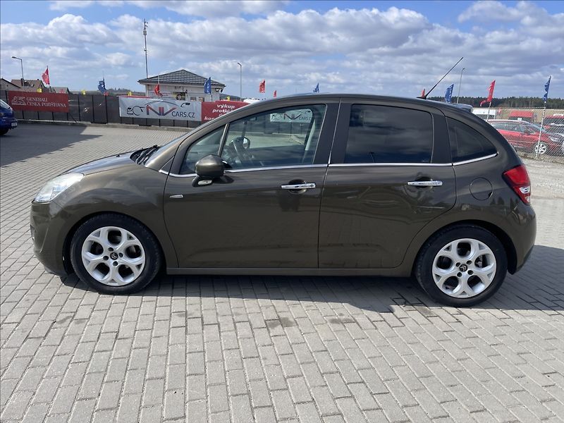 Citroën C3 1,6 HDi 68kw Exclusive 2maj. - fotka 2 z 38