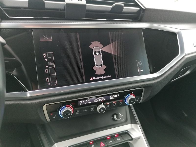 Audi Q3 (2022) SPORTBACK 2.0 35TDi S-Tronic - fotka 25 z 34