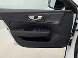 Volvo V60 (2026) T6 AWD Plug-in DARK PLUS - náhled 26