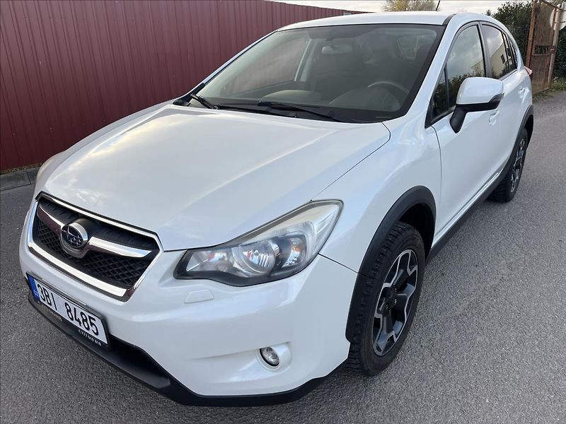 Subaru XV 2,0 D 4x4 108KW KAMERA SERVIS - fotka 1 z 44