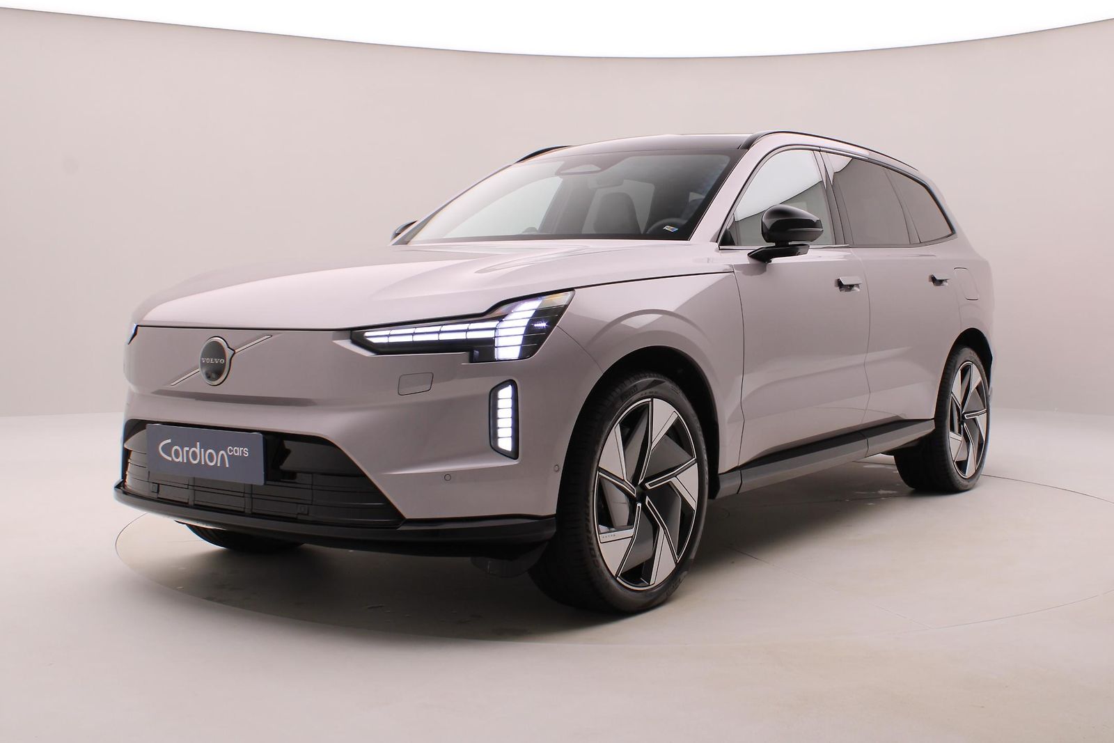 Volvo EX90 PURE ELECTRIC TWIN ULTRA 7míst