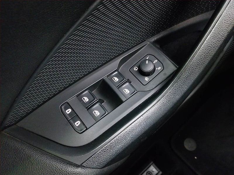 Škoda Octavia (2020) Style Plus 1.5 TSI, Serv.kniha - fotka 18 z 22