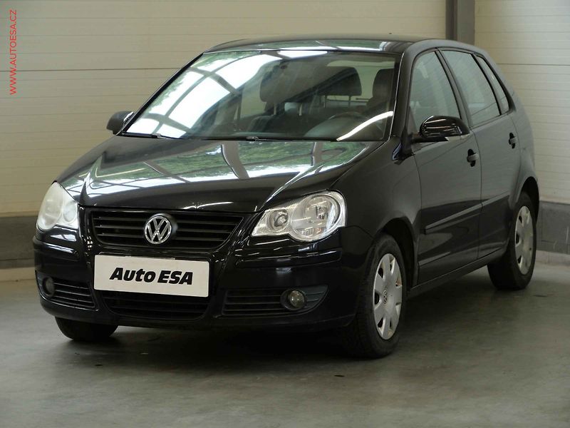 Volkswagen Polo (2009) 1.2i, Comfort, AC - fotka 3 z 16